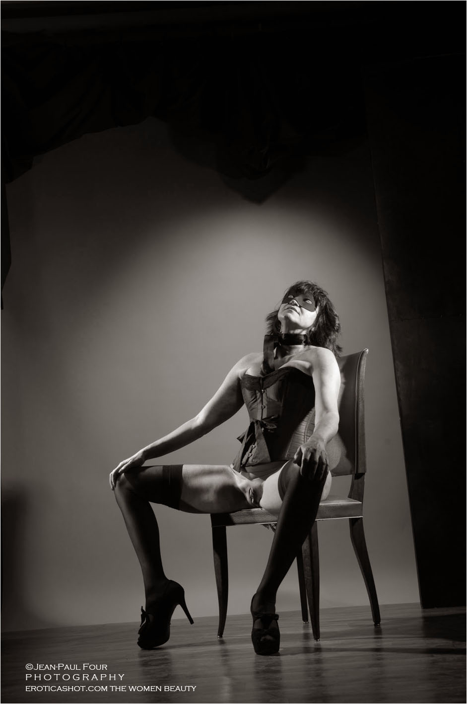 womanity, sub, mature teatcher, shibari, suspension, big dildo in her pussy, whip lover, anal fucking, teatcher, follow her on eroticashot.com pict by �Jean-Paul Four